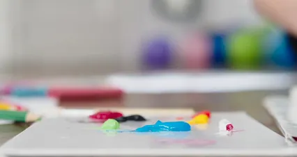 Horizontal video: Paints of different colors on a pallet 7311288. Duration: 16 seconds. Resolution: 4096x2160