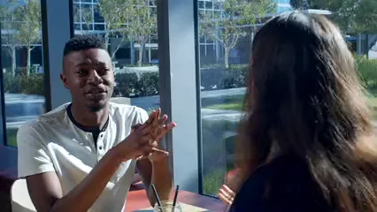 Horizontal video: A man and a woman in a business argument 6773552. Duration: 8 seconds. Resolution: 3840x2160