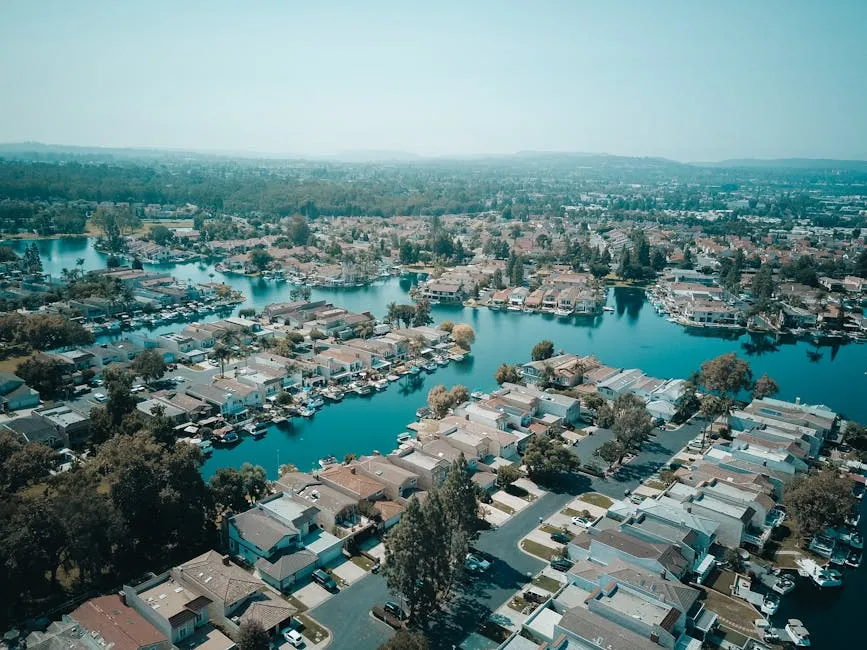 Aerial View of Houses on the Lake